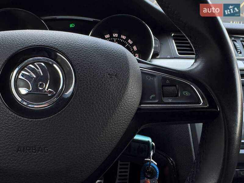 Универсал Skoda Superb 2015 в Киеве
