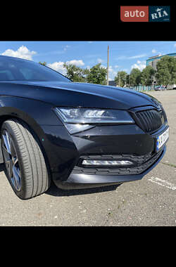 Универсал Skoda Superb 2020 в 