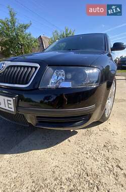 Лифтбек Skoda Superb 2006 в 
