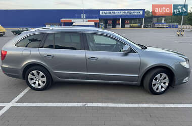 Универсал Skoda Superb 2010 в 