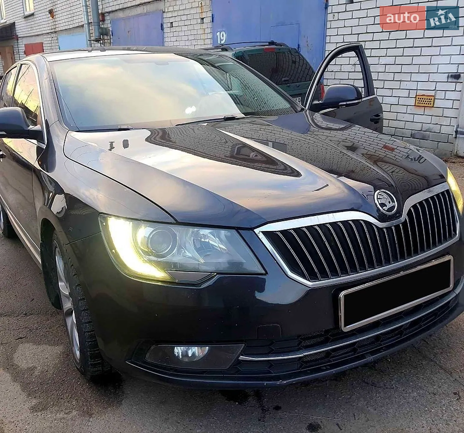 2013 Skoda Superb - мініатюра 8