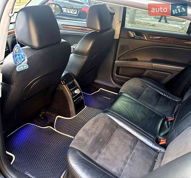 Универсал Skoda Superb 2013 в Киеве