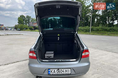 Лифтбек Skoda Superb 2012 в 