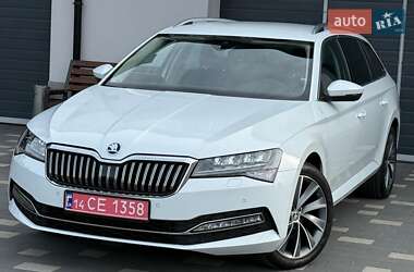 Универсал Skoda Superb 2019 в 