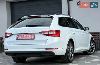 Универсал Skoda Superb 2019 в 