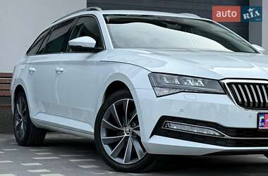 Универсал Skoda Superb 2019 в 