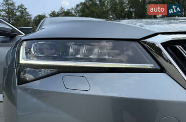 Ліфтбек Skoda Superb 2020 в 