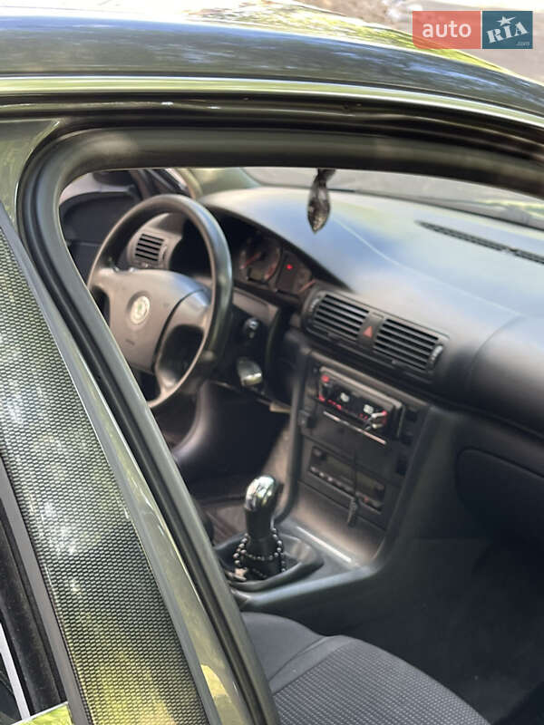 Лифтбек Skoda Superb 2006 в Кривом Роге