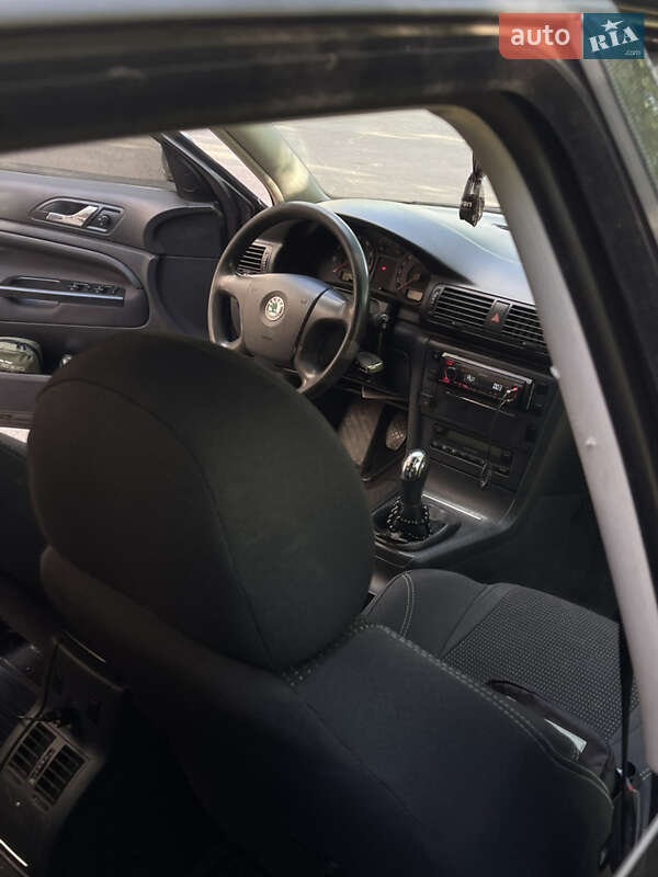 Лифтбек Skoda Superb 2006 в Кривом Роге