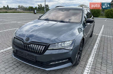Універсал Skoda Superb 2020 в 