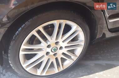 Универсал Skoda Superb 2011 в 
