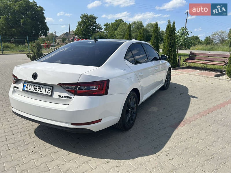 Ліфтбек Skoda Superb 2018 в Ужгороді