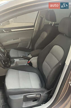Универсал Skoda Superb 2010 в 