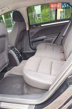 Лифтбек Skoda Superb 2013 в 