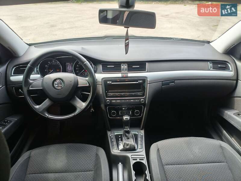 Лифтбек Skoda Superb 2013 в Запорожье фото 17 Лифтбек Skoda Superb 2013 в Запорожье