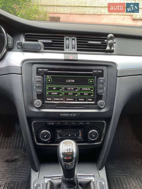 Универсал Skoda Superb 2010 в Львове