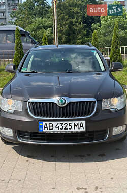 Універсал Skoda Superb 2010 в Дрогобичі