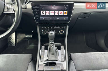 Универсал Skoda Superb 2018 в 