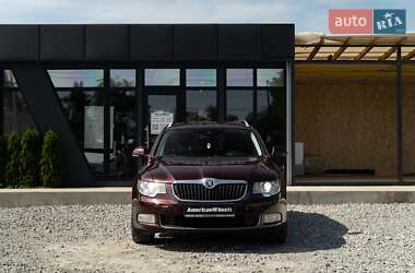 Універсал Skoda Superb 2011 в 
