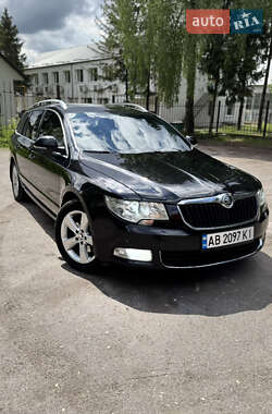 Универсал Skoda Superb 2013 в 