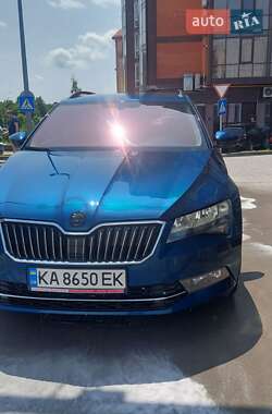 Універсал Skoda Superb 2017 в Львові