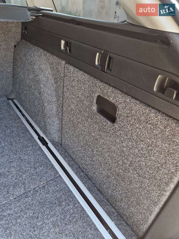 Универсал Skoda Superb 2010 в Ивано-Франковске