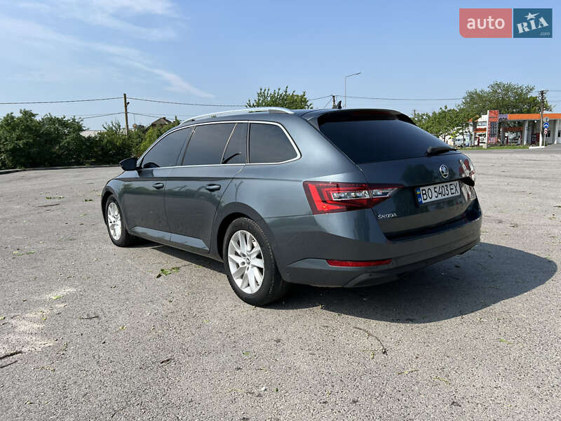 Универсал Skoda Superb 2017 в Чорткове