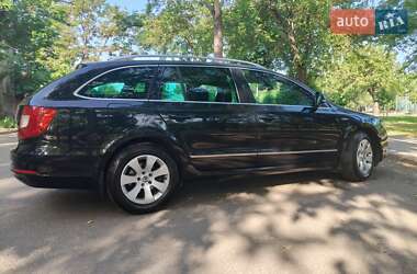 Универсал Skoda Superb 2012 в 