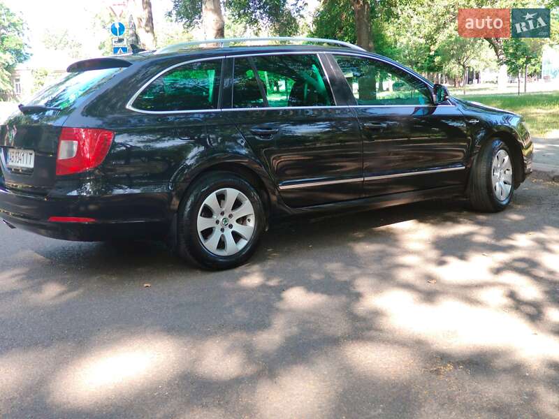 Универсал Skoda Superb 2012 в Николаеве фото 19 Универсал Skoda Superb 2012 в Николаеве