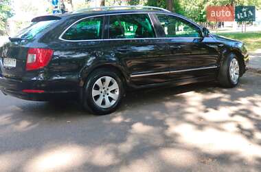 Универсал Skoda Superb 2012 в 