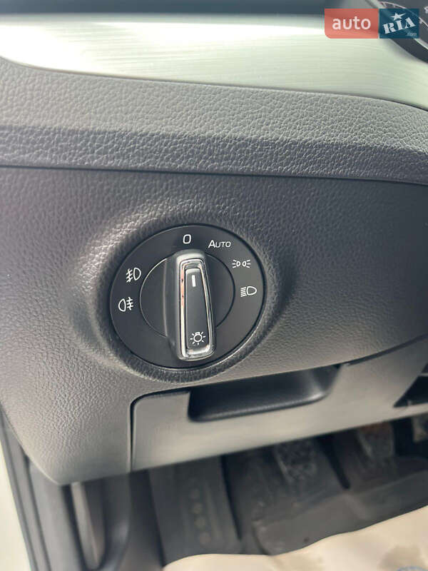Универсал Skoda Superb 2016 в Киеве
