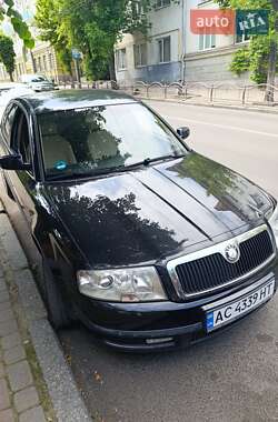 Ліфтбек Skoda Superb 2004 в Луцьку