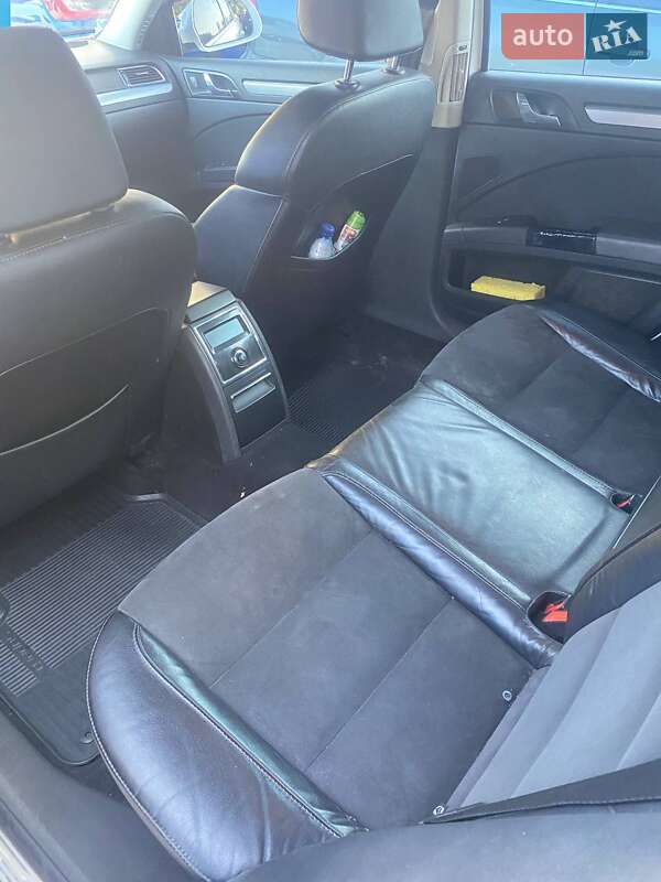 Лифтбек Skoda Superb 2009 в Черкассах