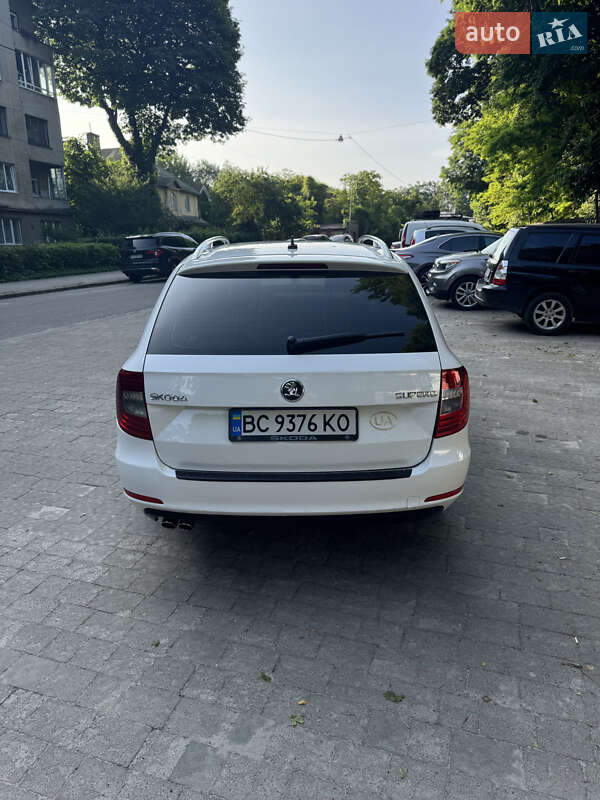 Універсал Skoda Superb 2013 в Львові
