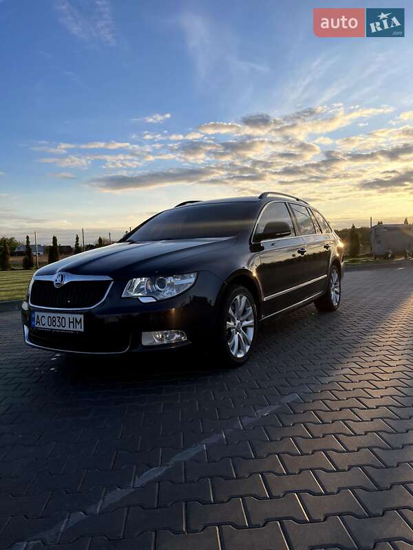Универсал Skoda Superb 2011 в 