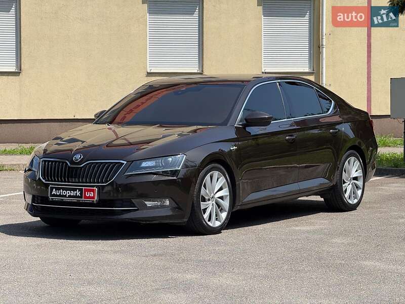 Skoda Superb 2016