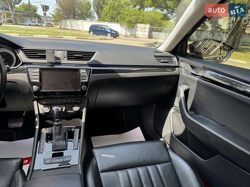 Лифтбек Skoda Superb 2016 в Запорожье