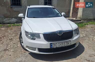 Skoda Superb 2012 Skoda Superb 2012