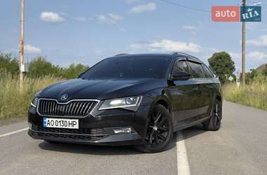Універсал Skoda Superb 2015 в 