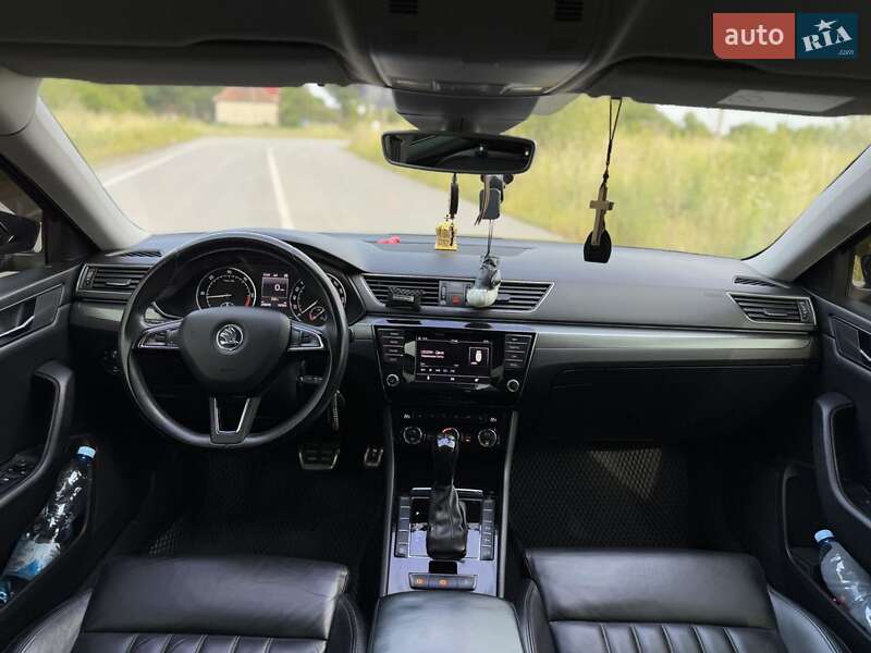 Універсал Skoda Superb 2015 в Мукачевому