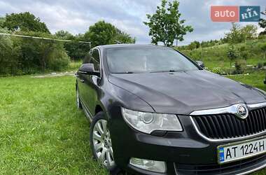 Лифтбек Skoda Superb 2009 в 