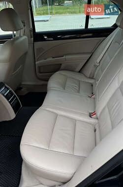 Лифтбек Skoda Superb 2009 в 