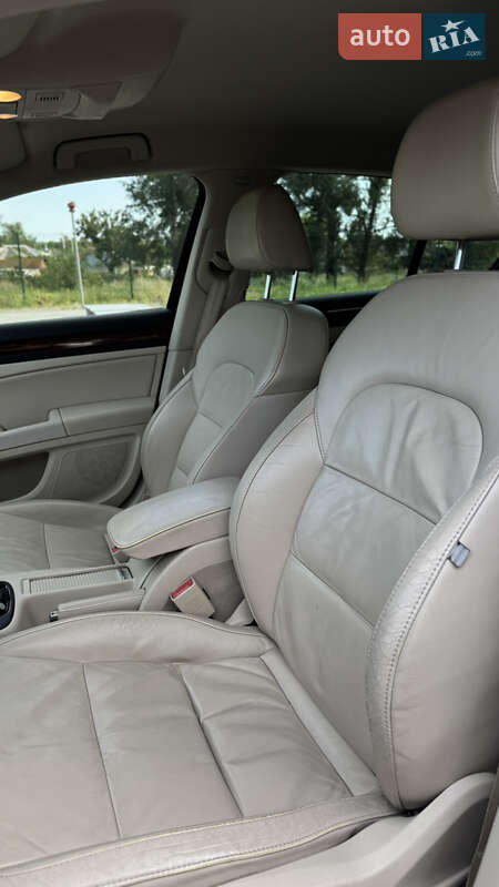 Лифтбек Skoda Superb 2009 в Кременчуге