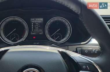 Лифтбек Skoda Superb 2020 в 