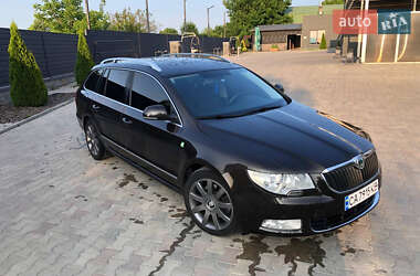 Skoda Superb 2012 Skoda Superb 2012