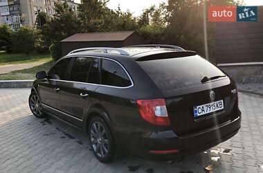Універсал Skoda Superb 2012 в 