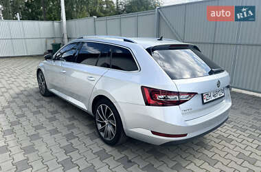 Универсал Skoda Superb 2017 в 