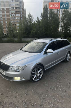 Универсал Skoda Superb 2010 в 