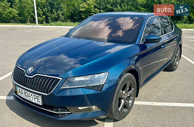 Лифтбек Skoda Superb 2017 в Харькове