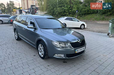 Универсал Skoda Superb 2010 в 